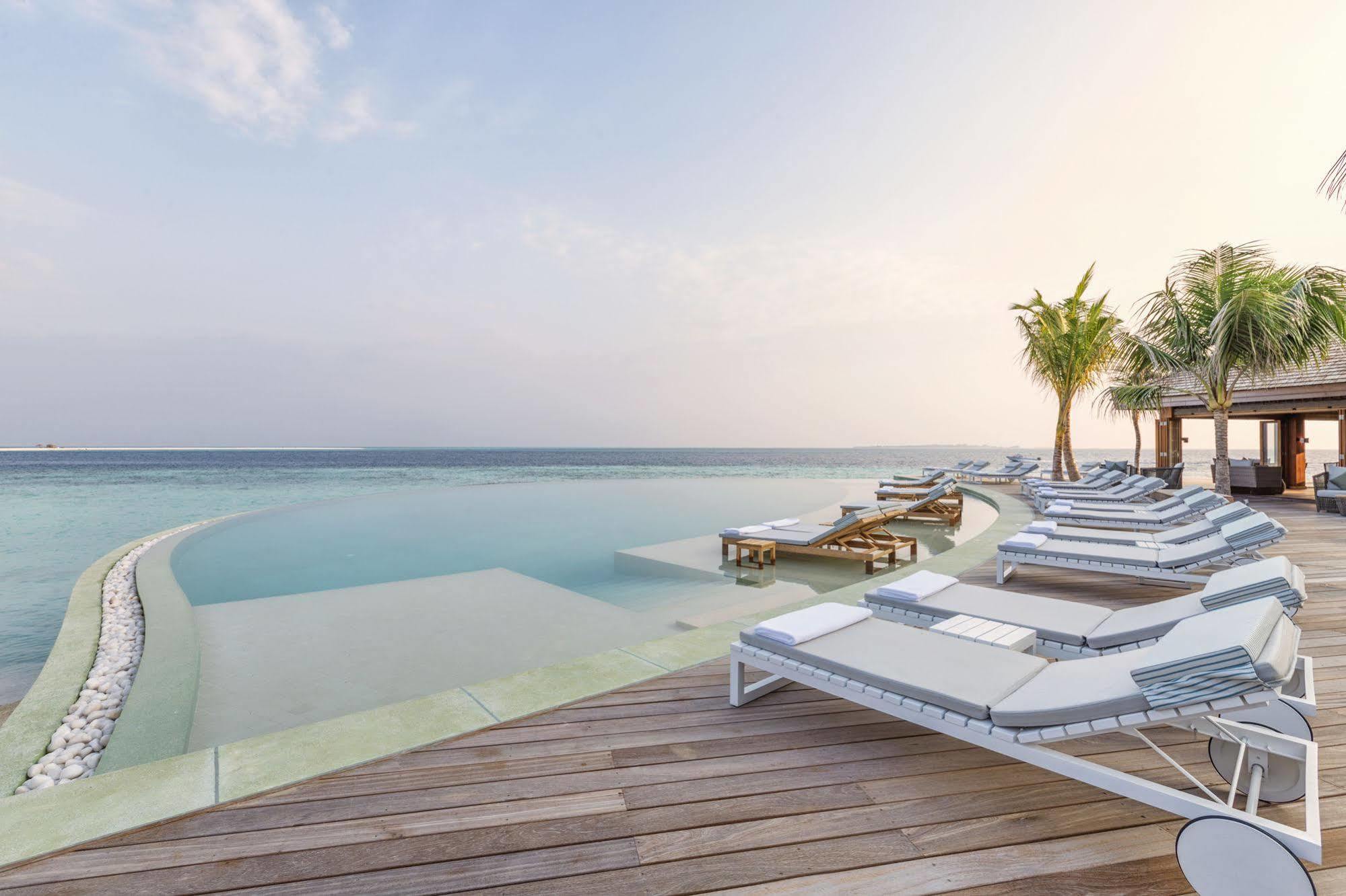 Hurawalhi Island Resort Esterno foto