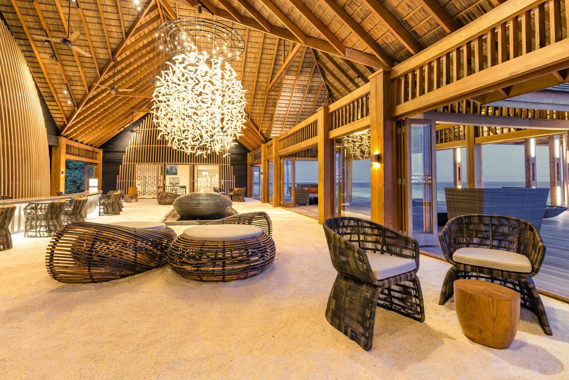 Hurawalhi Island Resort Esterno foto
